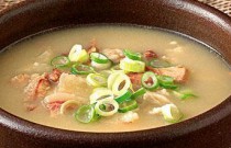 淮南牛肉湯美食傳奇，如何讓你的味蕾在同質(zhì)化中脫穎而出？