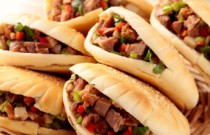 跨界創(chuàng)業(yè)爆火？IT精英如何讓肉夾饃夾出新商機(jī)！