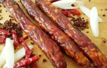 香腸創(chuàng)業(yè)有何秘訣？獨(dú)家配方+精準(zhǔn)營銷，讓你的香腸成食客白月光？