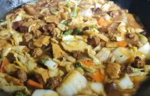 大鍋燴菜里藏創(chuàng)業(yè)經(jīng)？如何在美食界獨(dú)占鰲頭？來啦！