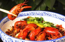 如何爆紅美食界？小龍蝦系列創(chuàng)業(yè)秘籍，打造夜宵王者的獨特之路！