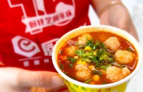 手打蝦滑如何在快餐時(shí)代逆襲？匠心傳承的美食奇跡！
