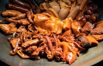 那里有鹵菜培訓(xùn)？想學(xué)鹵菜技術(shù)？培訓(xùn)機構(gòu)推薦，名師指導(dǎo)，創(chuàng)業(yè)開店好幫手！