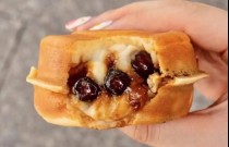 學(xué)車輪餅制作技巧，學(xué)會(huì)就能開店，快速掌握創(chuàng)業(yè)法寶