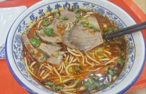 哪里學(xué)蘭州拉面最好？找對培訓(xùn)機構(gòu)，輕松學(xué)會做出美味！