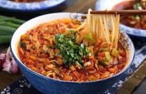 饸絡(luò)面的做法詳細(xì)教程：從零開始，輕松掌握傳統(tǒng)美味！