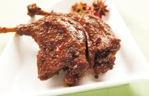 周黑鴨學(xué)技術(shù)培訓(xùn)在哪里？創(chuàng)業(yè)者必看，這些地方最靠譜！