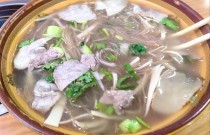 牛肉湯一年能掙三十萬嗎？成本怎么算，前景如何看！