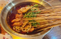 冷鍋串串備哪些食材？種類選不對(duì)，顧客不來還費(fèi)錢！