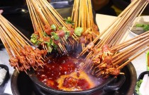 冷鍋串串和缽缽雞有啥區(qū)別？弄明白這點(diǎn)，少走彎路，多賺幾年！