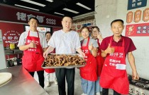 正宗熱鹵的做法視頻教學(xué)：看會就能做，開店創(chuàng)業(yè)不愁客源！