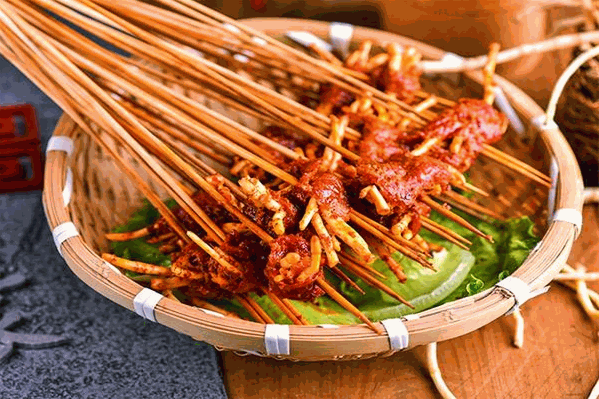 想學(xué)正宗串串香？從零基礎(chǔ)到創(chuàng)業(yè)，串串香技術(shù)你也能學(xué)會！