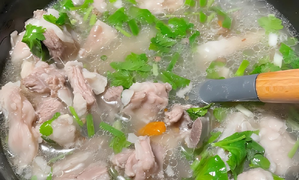 想學羊肉湯制作技術(shù)？羊肉湯哪里學？無加盟費，純技術(shù)傳授！
