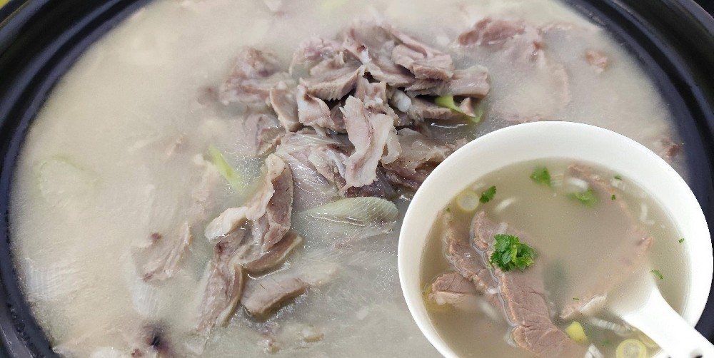 想開羊肉湯店？羊肉湯怎么做才正宗？學(xué)會(huì)核心技術(shù)很關(guān)鍵