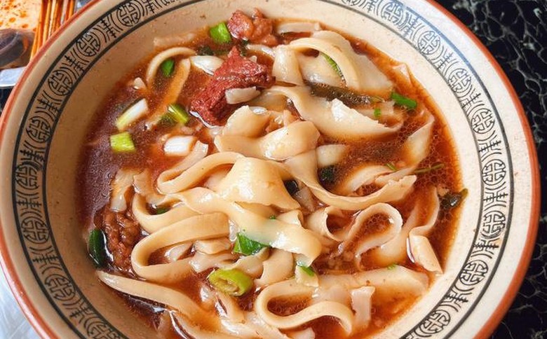 從零到高手：在哪里學(xué)到正宗刀削面，廚仟藝帶你一步步掌握技巧