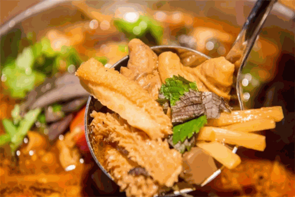 學(xué)做牛雜粉絲湯，掌握這幾個(gè)關(guān)鍵，開(kāi)店也能賺錢(qián)！