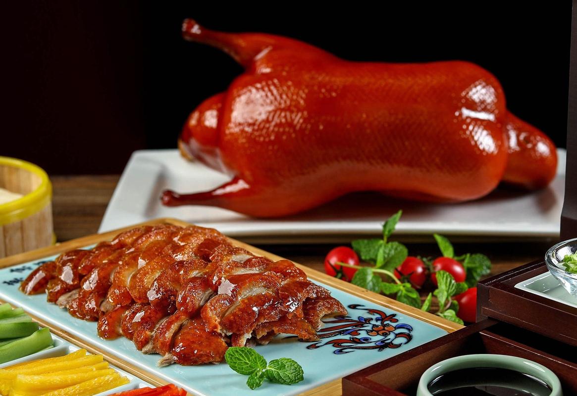 北京烤鴨學(xué)費(fèi)多少錢？學(xué)會(huì)這幾個(gè)要點(diǎn)，學(xué)費(fèi)根本不成問(wèn)題！