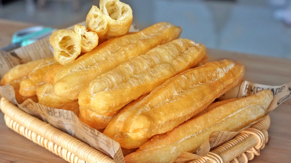 商河縣哪里有學炸油條的？傳統(tǒng)美食如何進入現(xiàn)代市場？