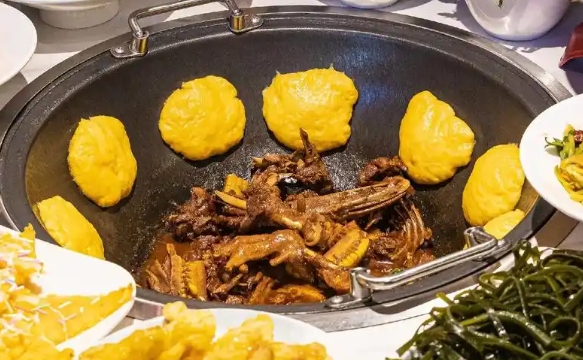 掌握鐵鍋燉的經(jīng)典技法，解鎖美味燉菜配方，輕松學會家常鐵鍋燉