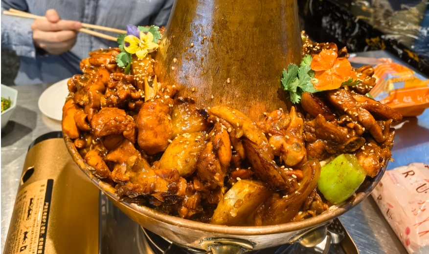 滄州正宗火鍋雞制作培訓，學會地道技藝，開啟餐飲創(chuàng)業(yè)之路！