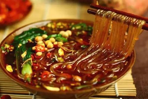 酸辣粉的做法最正宗的做法，詳細課程，市場前景廣闊