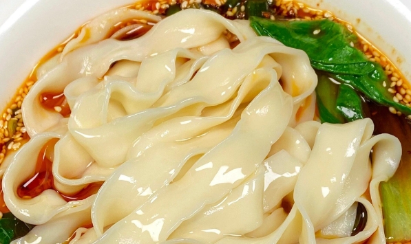 想學板面去哪里學比較好？學會這門手藝，輕松開店月入上萬！