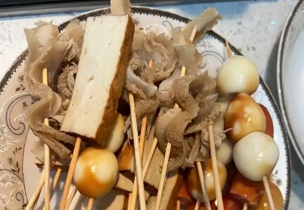 串串香在哪里可以學(xué)？從零開始系統(tǒng)學(xué)習(xí)，快速上手創(chuàng)業(yè)