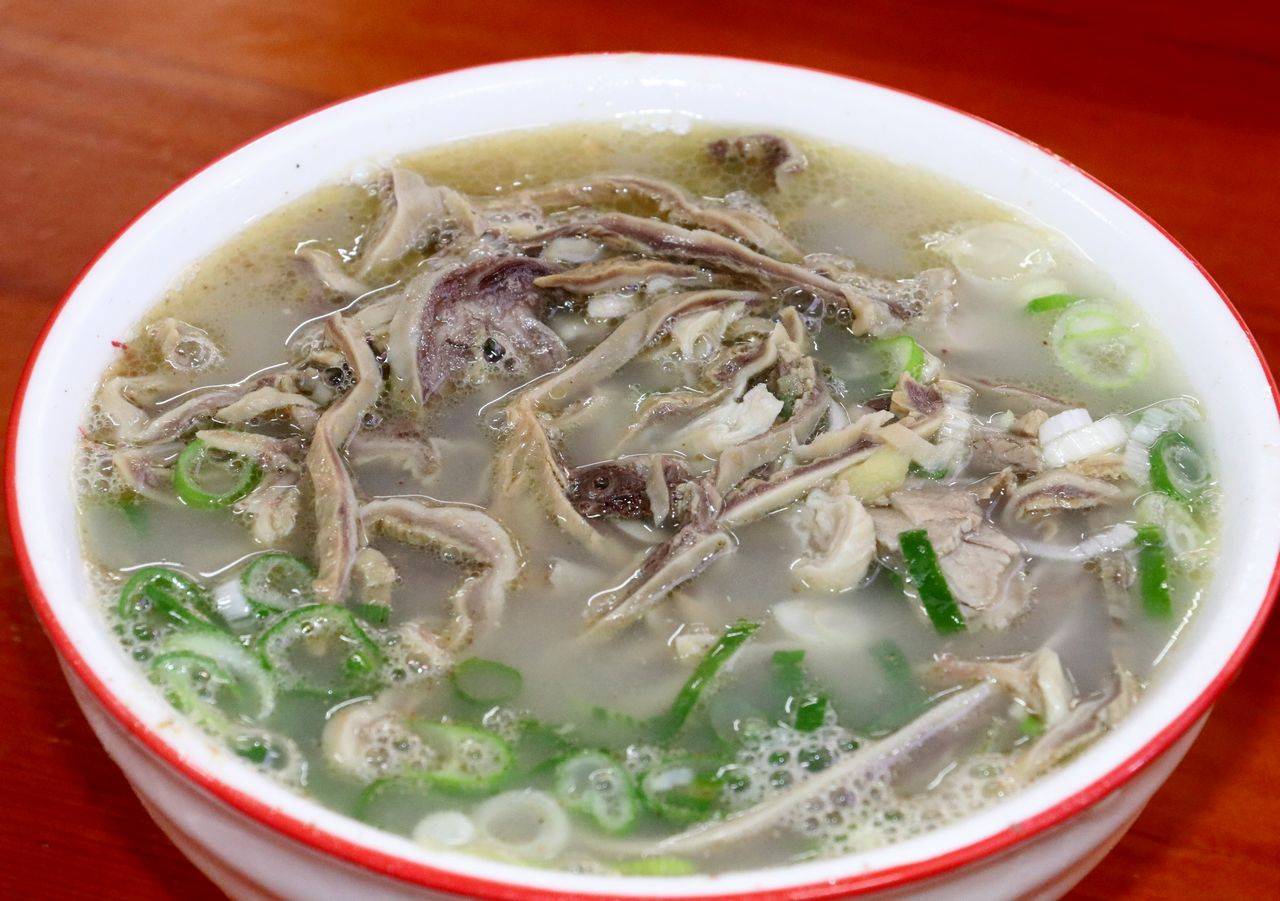 開(kāi)個(gè)牛肉湯店大概多少錢(qián)？牛肉湯店創(chuàng)業(yè)成本揭秘，小投入也能實(shí)現(xiàn)高回報(bào)