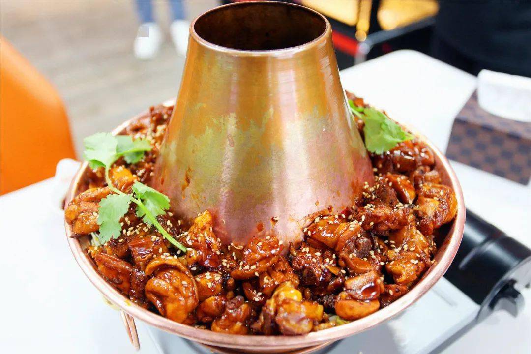 想開(kāi)火鍋雞加盟店連鎖？學(xué)會(huì)這些關(guān)鍵技巧，成功創(chuàng)業(yè)無(wú)憂！