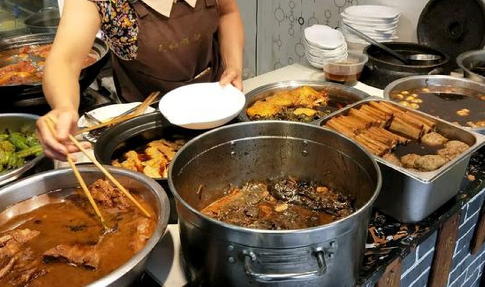 在濟(jì)寧哪家甏肉干飯培訓(xùn)靠譜？讓你學(xué)會(huì)正宗做法！