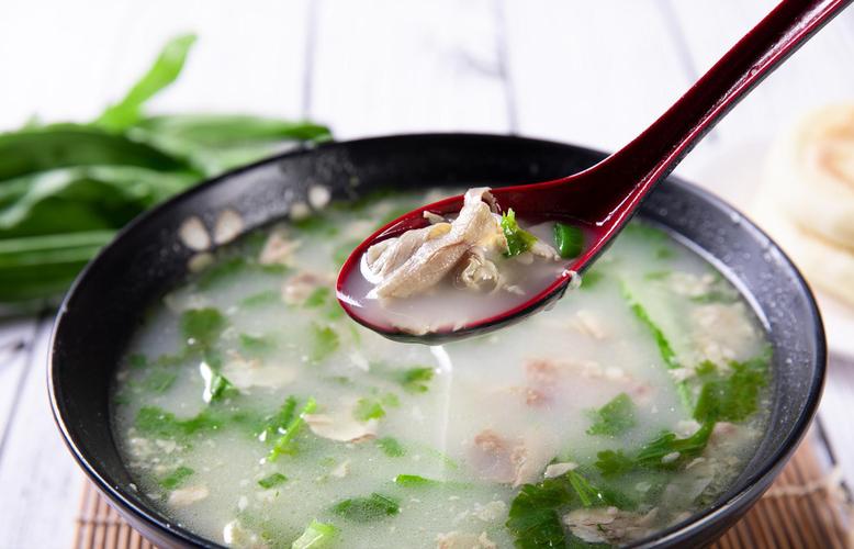 哪有教做羊肉湯的？學(xué)習(xí)正宗羊肉湯技術(shù)，做出美味風(fēng)味