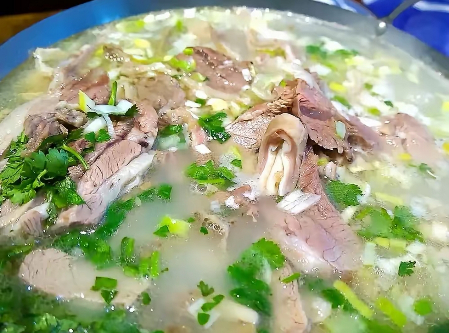15元一碗羊湯能賺多少？揭秘利潤(rùn)背后的商業(yè)機(jī)會(huì)