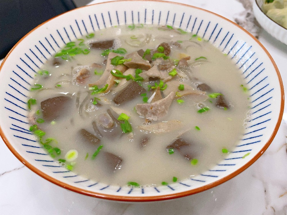 羊湯+肉餅的暴利生意？3分鐘教你算清真實(shí)利潤(rùn)，別被坑！