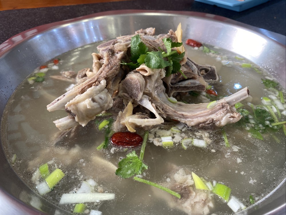 羊蝎子火鍋技術(shù)培訓(xùn)，學(xué)會為止！業(yè)內(nèi)揭秘：這些坑你一定要避開！