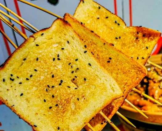 烤面包片的做法：如何烤出外脆內(nèi)軟的美味面包片？
