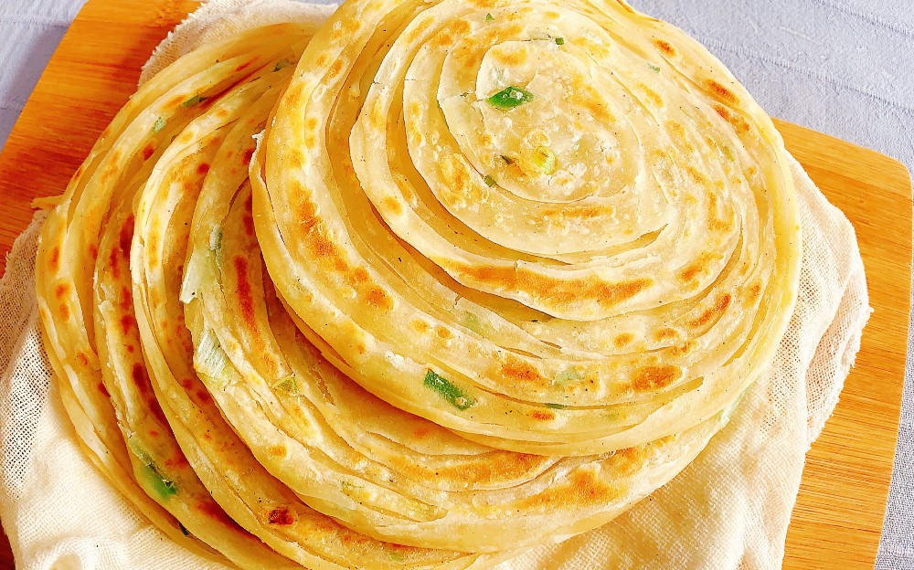 學(xué)蔥油餅學(xué)費(fèi)多少？費(fèi)用高不高，學(xué)成能賺錢嗎！