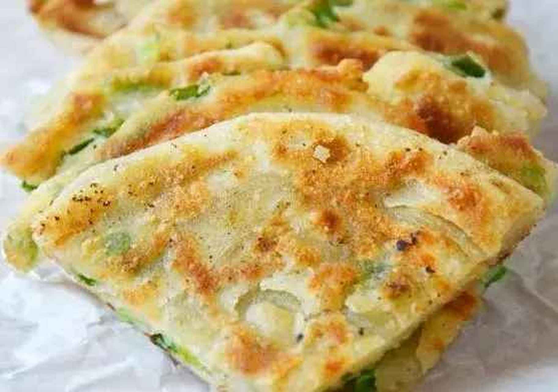 正宗蔥油餅技術培訓？學會這招，創(chuàng)業(yè)輕松無憂！