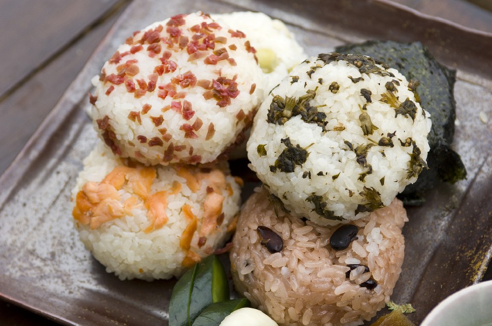 賣(mài)飯團(tuán)的利潤(rùn)怎么樣？原料簡(jiǎn)單，經(jīng)營(yíng)靈活！