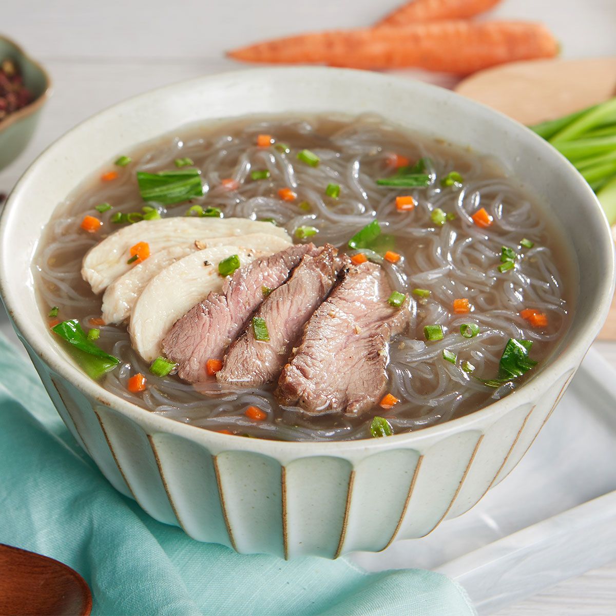 15元一碗牛肉湯能賺多少錢？成本揭秘，利潤真不低！