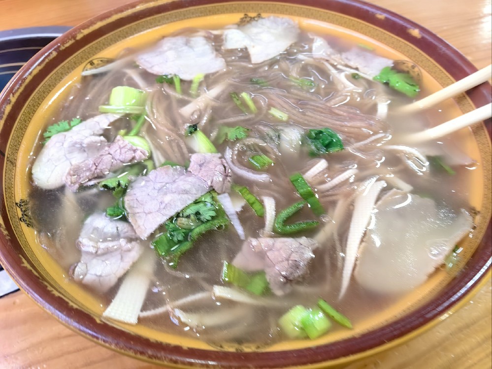 牛肉湯一年能掙三十萬嗎？成本怎么算，前景如何看！