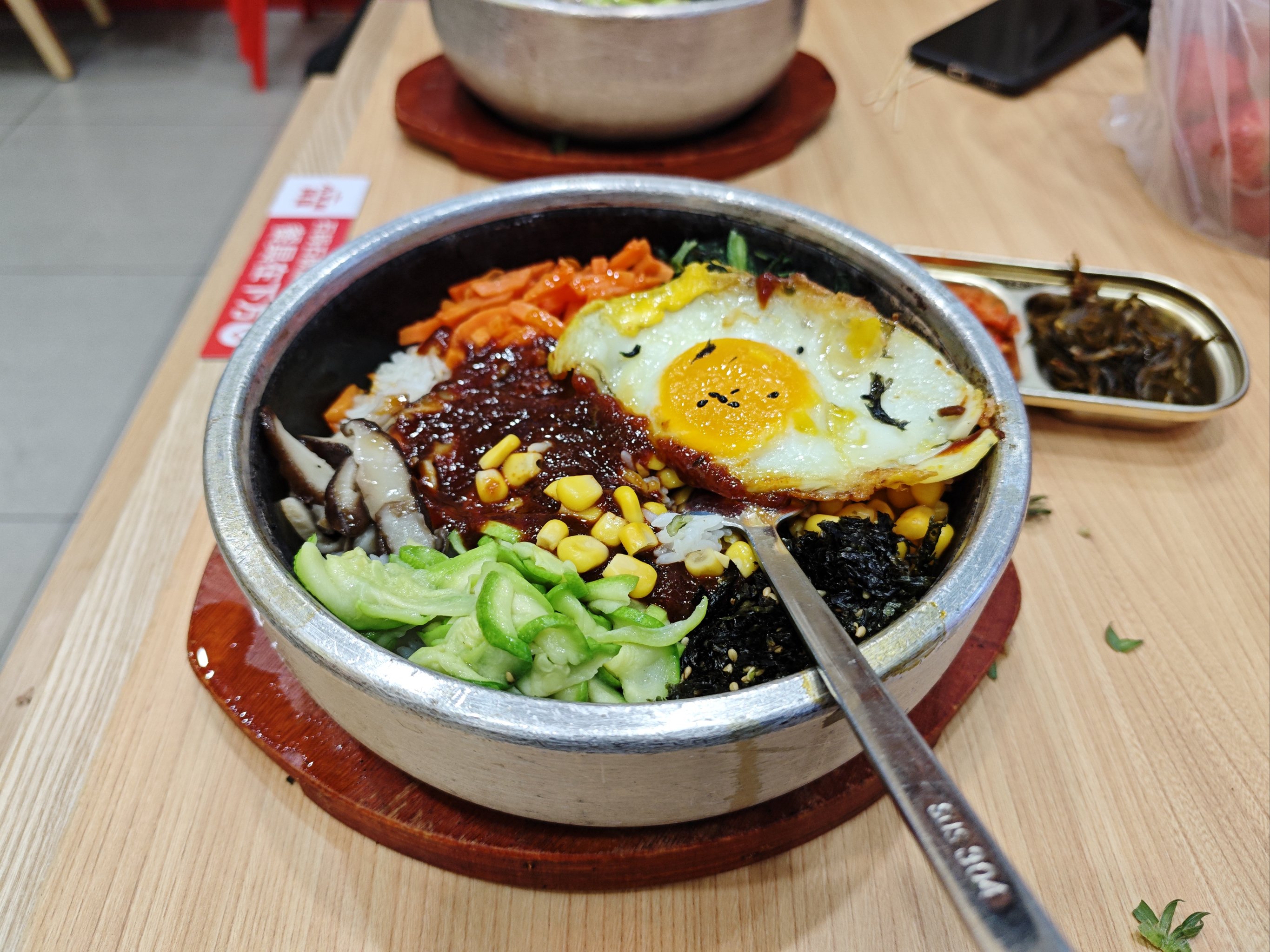 烤肉拌飯一份12元能掙多少錢(qián)？成本揭秘，輕松盈利不是夢(mèng)！
