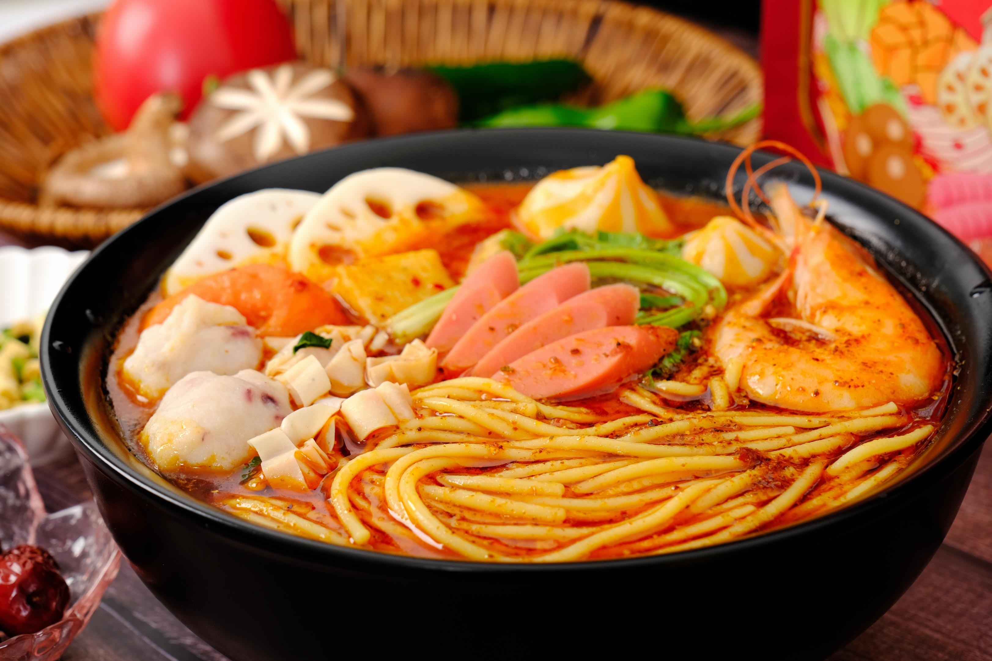 麻辣燙一天賣800能掙多少錢？利潤怎么算，擺攤開店都適合！