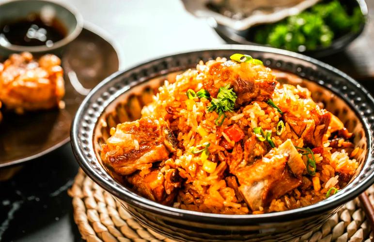 懶人燜飯的做法和配方？簡(jiǎn)單好學(xué)，開(kāi)攤也能穩(wěn)穩(wěn)賺錢(qián)！